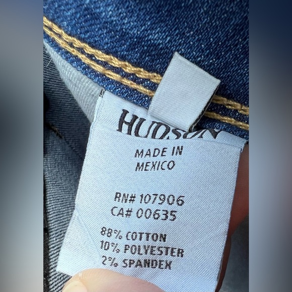 Hudson Women’s Collin Skinny 5-Pocket Jeans, 29 - Picture 5 of 9